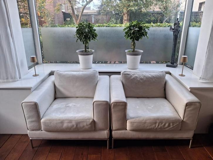 Twee leren stoelen arild ikea, Huis en Inrichting, Fauteuils, Gebruikt, Leer, 50 tot 75 cm, 75 tot 100 cm, Ophalen