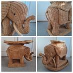 Vintage rotan olifant bijzettafel, Huis en Inrichting, Tafels | Bijzettafels, 60 cm of meer, Gebruikt, Rechthoekig, Hout