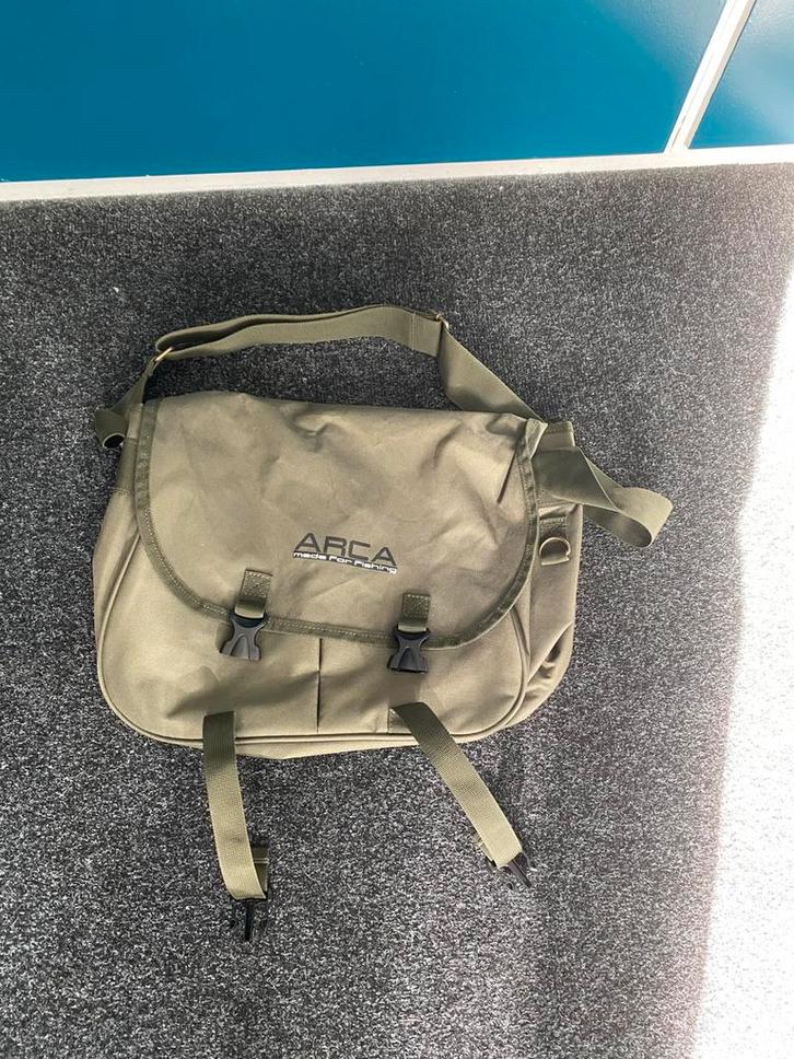 NU GRATIS Arca Schoudertas bij besteding aan €150, Watersport en Boten, Hengelsport | Roofvissen, Nieuw, Overige typen, Ophalen of Verzenden