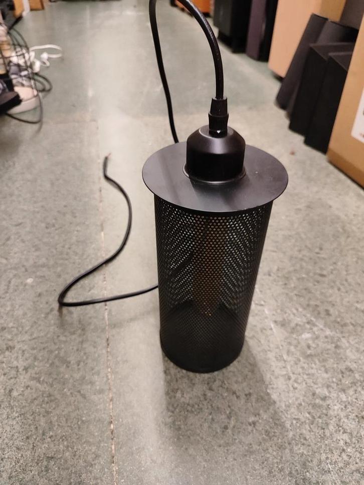 Moderne Hanglamp - Zwart Metaal, Huis en Inrichting, Lampen | Hanglampen, Zo goed als nieuw, Minder dan 50 cm, Metaal, Ophalen of Verzenden