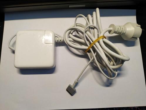 ZEDAR 60W Replacement AC Adapter AE60, Computers en Software, Laptop-opladers, Gebruikt, Ophalen of Verzenden