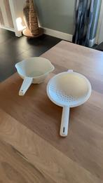 Tupperware vergieten handvergiet en 1 van het duo  vergiet, Ophalen of Verzenden, Zo goed als nieuw, Wit, Overige typen