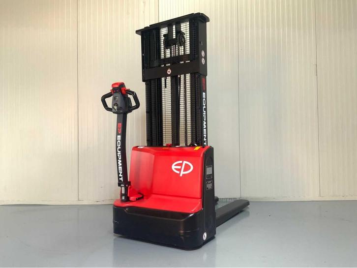 EP EST 2.7 meter Stapelaar, Zakelijke goederen, Machines en Bouw | Heftrucks en Intern transport, Stapelaar, Overige aandrijving