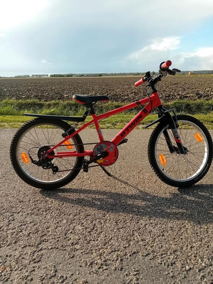 Stoere glimmende 20 inch mountainbike. MOOI! BTWIN, Fietsen en Brommers, Fietsen | Crossfietsen en BMX, Zo goed als nieuw, 20 tot 24 inch