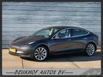 Tesla Model 3 Long Range AWD 75 kWh Trekhaak Panorama Leer, Auto's, Tesla, Automaat, 27 €/maand, 1249 min, 1000 kg