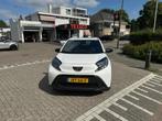 Toyota Aygo X 1.0 VVT-i MT Play Keyless ,Climate cont, stoel, Gebruikt, Euro 6, 4 stoelen, Wit
