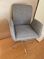 Grijze stoel, Huis en Inrichting, Stoelen, Ophalen, Zo goed als nieuw, Eén, Stof