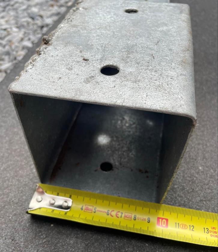 Metalen Paalhouder voor schuttingpaal anker, Doe-het-zelf en Verbouw, Metalen, Nieuw, IJzer, Ophalen