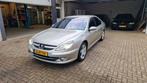 Peugeot 607 2.2 Hdif 16V 2007 Grijs, Auto's, Peugeot, Voorwielaandrijving, 4 cilinders, 1850 kg, Origineel Nederlands