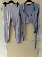 Prachtig zgan sportset, lila, Puma broek Cardib top mt M, Kleding | Dames, Sportkleding, Ophalen of Verzenden, Zo goed als nieuw