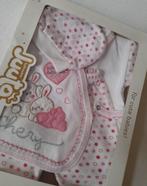 Nieuwe roze met wit baby setje maat 50/56, Ophalen of Verzenden, Nieuw, Kleertjes, Levensecht of Reborn