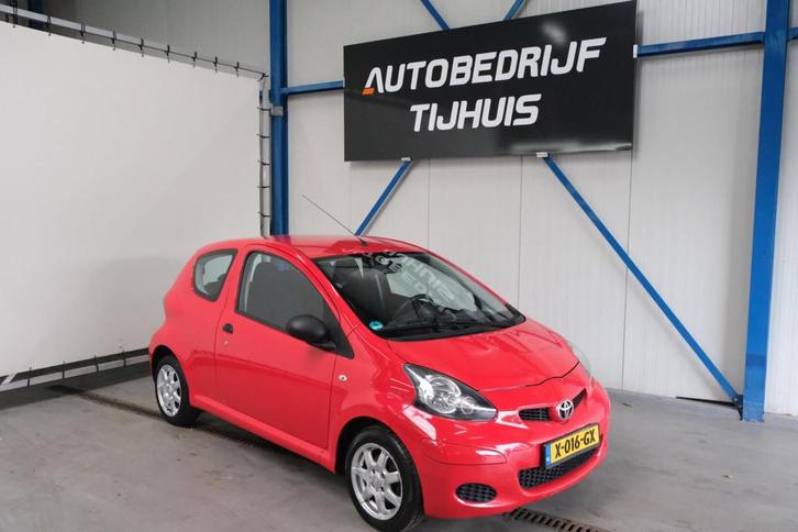 Toyota Aygo 1.0-12V Access, Auto's, Toyota, Bedrijf, Te koop, Aygo, ABS, Airbags, Lichtmetalen velgen, Radio, Startonderbreker