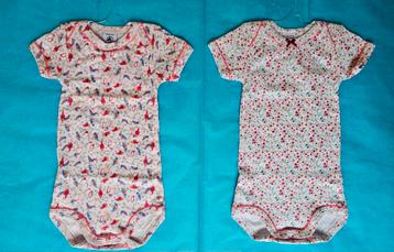 Set van 2 nieuwe Petit Bateau rompers . Maat 67 ( 4- 6 mnd) beschikbaar voor biedingen