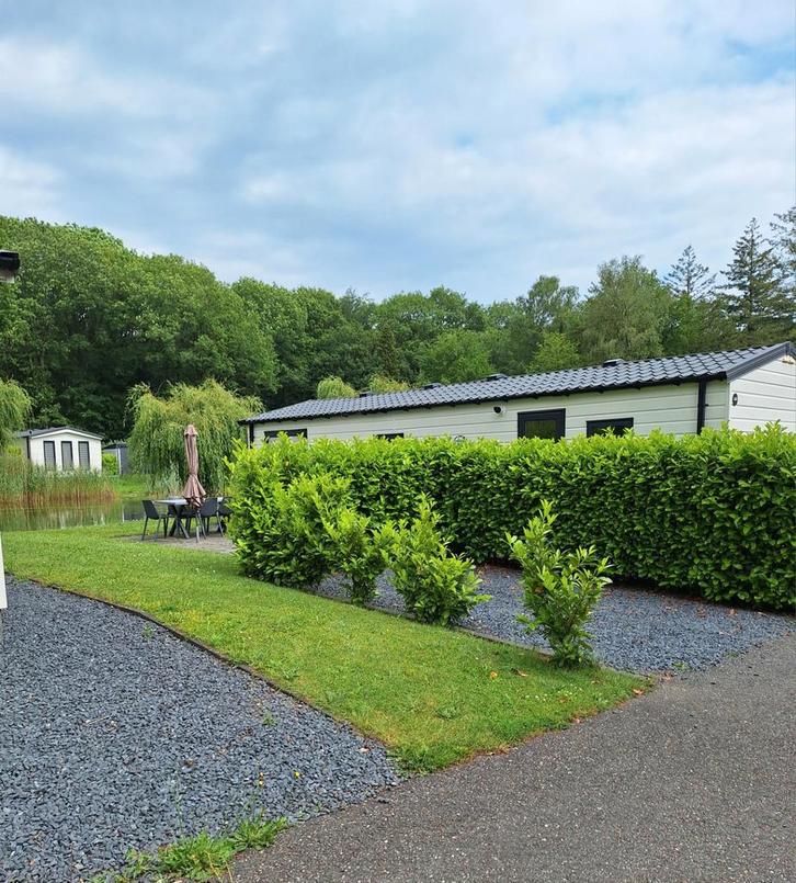 Prachtig chalet te huur in bosrijke omgeving aan het water, Vakantie, Vakantiehuizen | Nederland, Gelderland en Veluwe, Chalet, Bungalow of Caravan