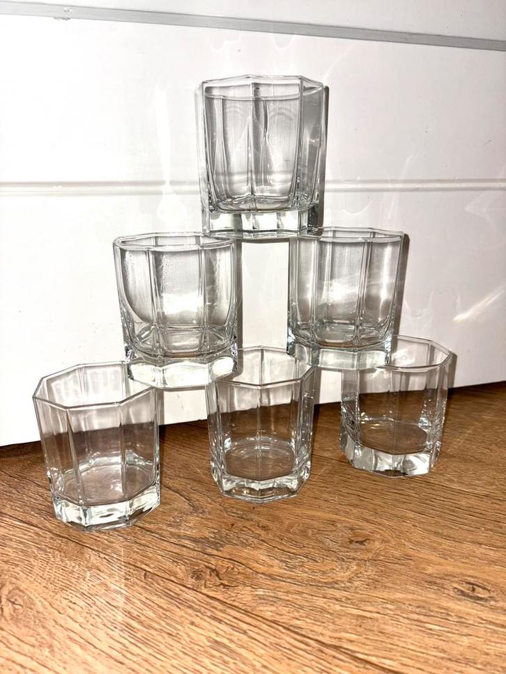 Luminarc achthoekige glazen (setprijs), Verzamelen, Glas en Borrelglaasjes, Zo goed als nieuw, Overige typen, Ophalen of Verzenden