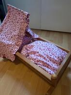 Poppenwieg eikenhout met hemeltje en beddengoed, Ophalen, Zo goed als nieuw, Meubelstuk of Keukentje