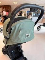 Showmodel Cybex Coya Buggy Leaf Green - Matt Black Frame, Ophalen, Zo goed als nieuw