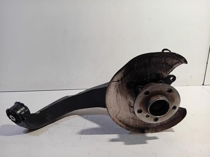 Wielnaaf links achter BMW 1 serie, Auto-onderdelen, Ophanging en Onderstel, BMW, Gebruikt, Herkomst onderdeel bekend, 12 maanden garantie