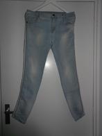 Maryley Lichte Spijkerbroek Met Witte Bies Maat M/44, Kleding | Dames, Spijkerbroeken en Jeans, Blauw, Ophalen of Verzenden, Zo goed als nieuw