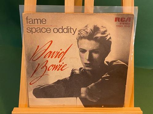 David Bowie - Fame / Space Oddity, Cd's en Dvd's, Vinyl Singles, Gebruikt, Single, Pop, 7 inch, Ophalen of Verzenden