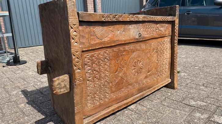 Oude Houten Himachal Kast - India Handgemaakt Uniek Stuk!!, Antiek en Kunst, Antiek | Meubels | Kasten, Ophalen