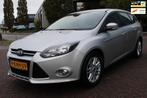 Ford Focus Wagon 1.0 EcoBoost Titanium Trekhaak Navigatie Cr, Euro 5, 125 pk, Gebruikt, Zwart