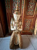 Houten mooi versierde tempelwachter, boeddhabeeld,, Ophalen