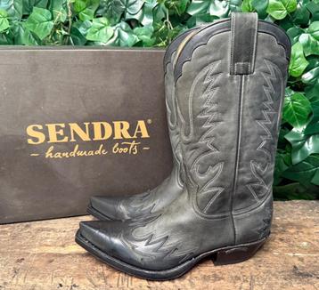 Nieuwe prachtige  laarzen van Sendra maat 41 beschikbaar voor biedingen