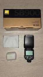 Nikon Speedlight SB-900, Ophalen of Verzenden, Zo goed als nieuw, Nikon, Kantelbaar