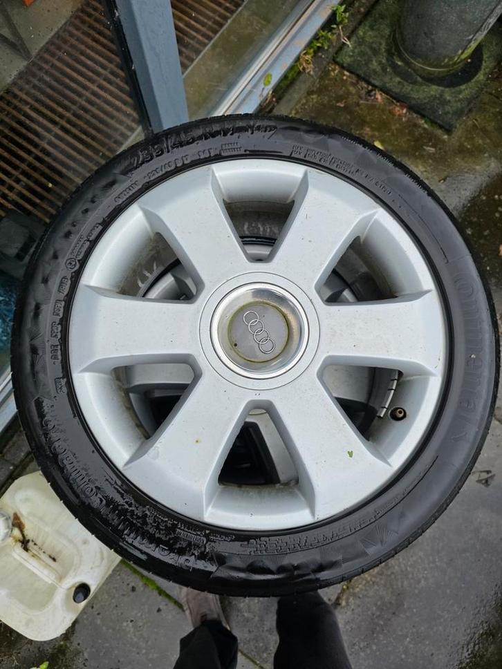Velgen A4/S4 Cabrio/Quattro B6 8e met zomerbanden 5mm, Auto-onderdelen, Banden en Velgen, Velg(en), Zomerbanden, 17 inch, 225 mm