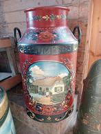 Oude melkbus met Hindeloopen schildering, Ophalen