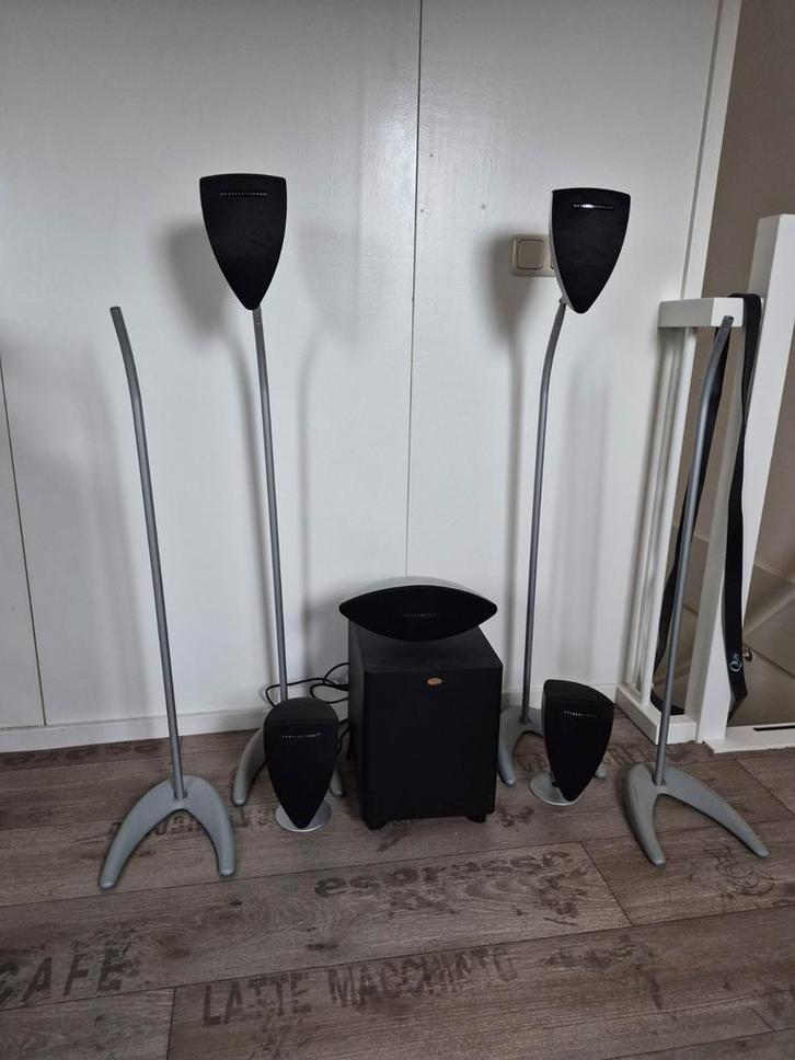 Mordaunt short 5.1 speakerset incl standaards en snoeren, Audio, Tv en Foto, Luidsprekers, Zo goed als nieuw, Complete surroundset