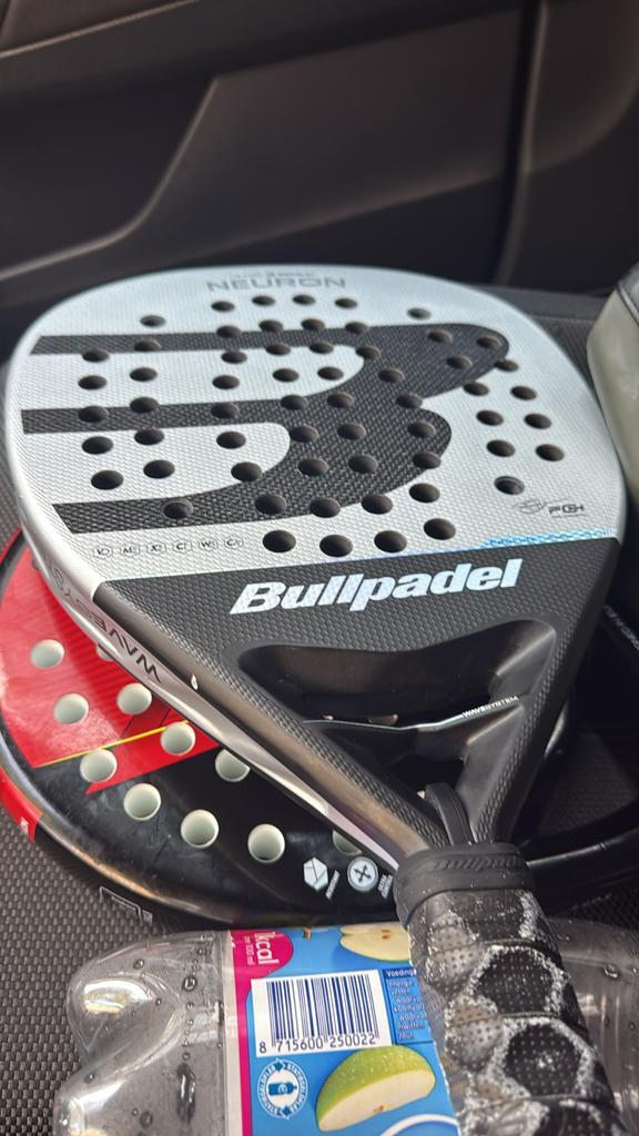 Bullpadel Neuron Specialist Padelracket, Sport en Fitness, Padel, Zo goed als nieuw, Padelracket, Ophalen of Verzenden