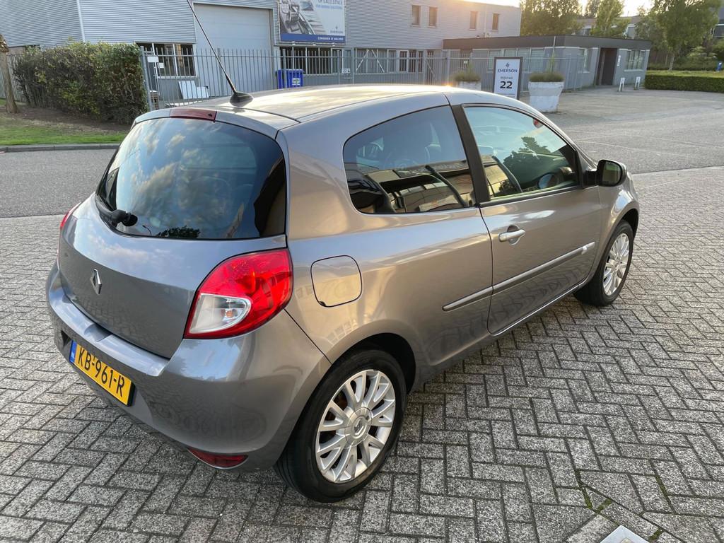 Renault Clio 1.6 20th Anniversary [bj 2010] AUTOMAAT, Airco,, Auto's, Renault, 535 kg, Gebruikt, 4 cilinders, 112 pk