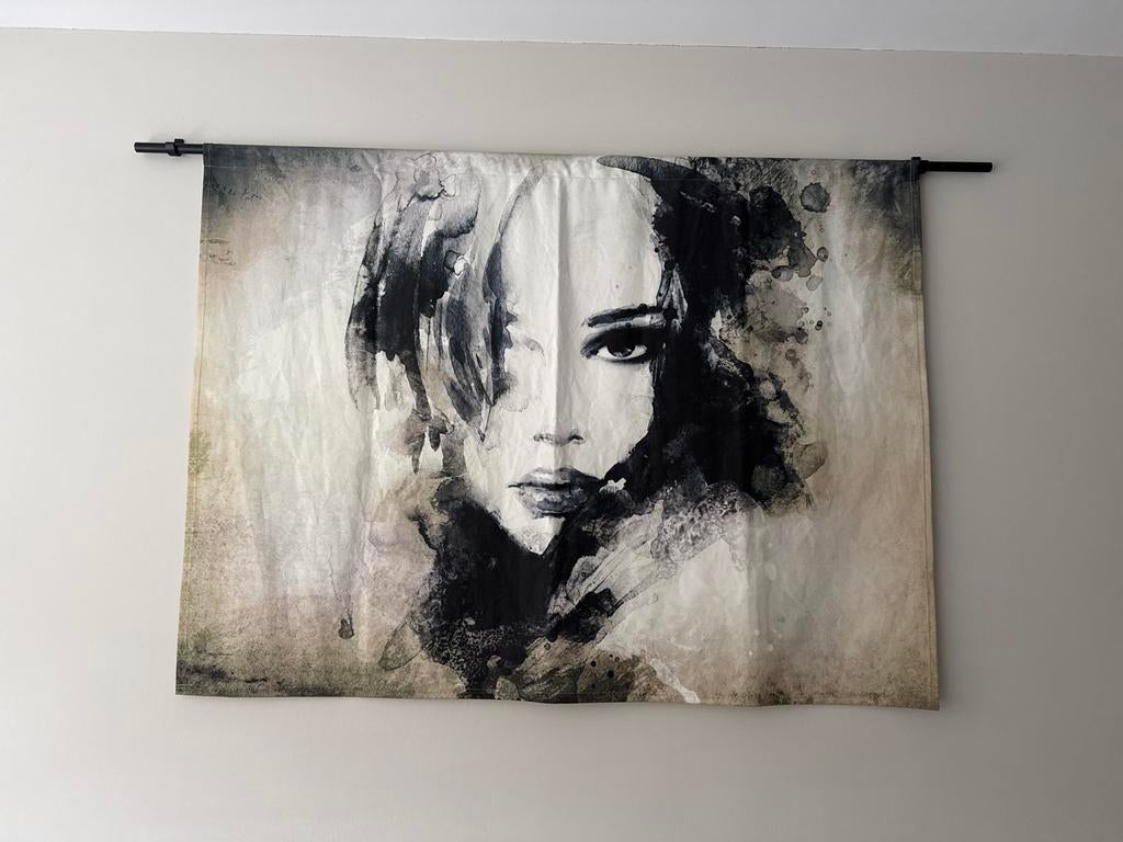 Wandkleed met abstract portret van vrouw, Ophalen, Zo goed als nieuw