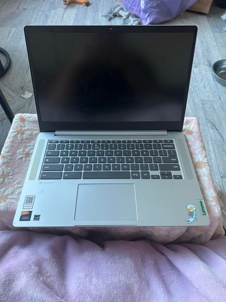 Lenovo Chromebook Slim 3 - Lichtgewicht en Snel, Computers en Software, Chromebooks, Ophalen, 14 inch, 4 GB of minder, Zo goed als nieuw