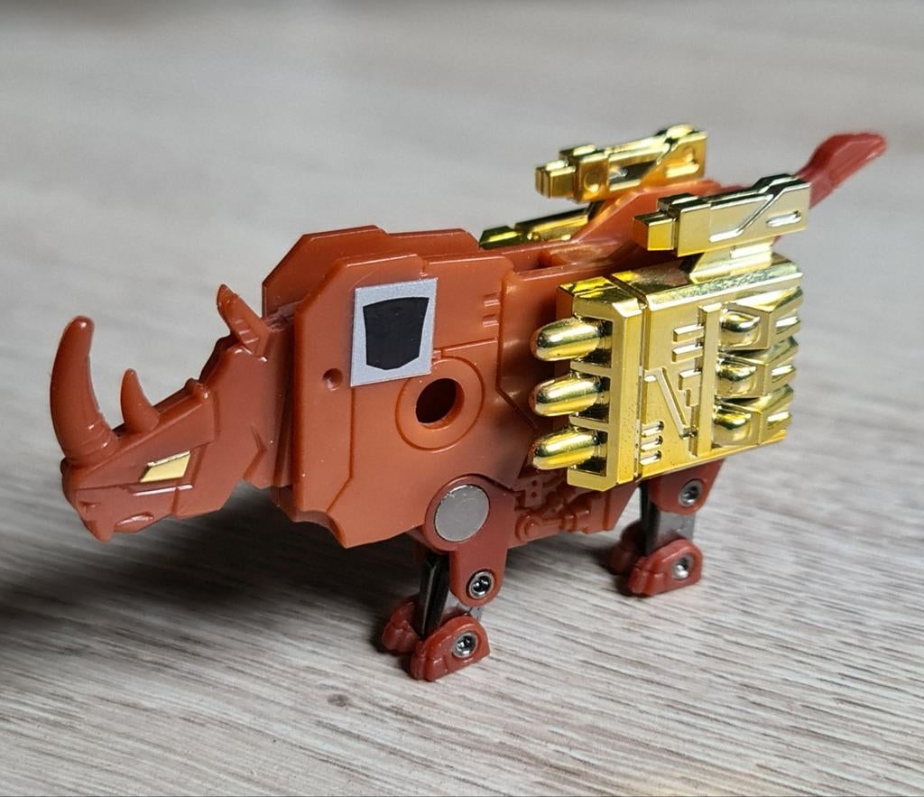 Transformers G1 Ramhorn reissue Takara Tomy, Avontuur en Actie, 1 speler, Ophalen of Verzenden, Zo goed als nieuw