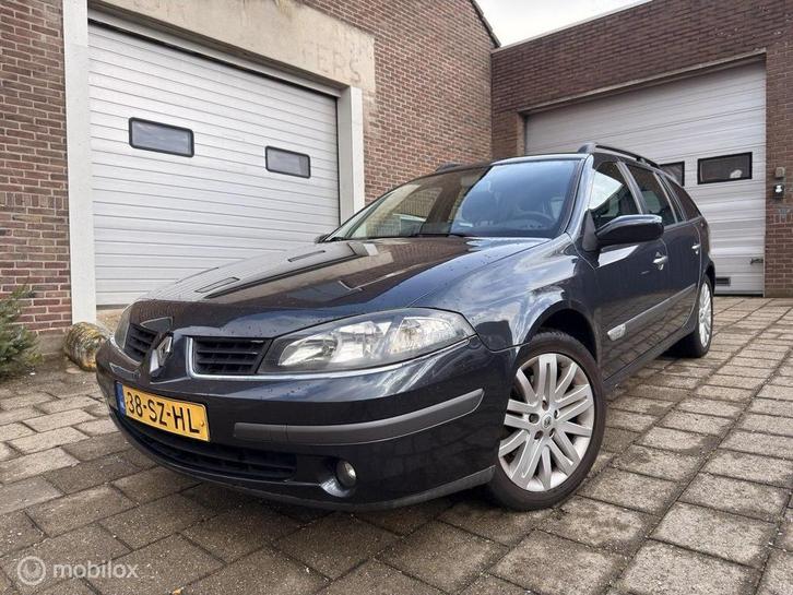 Renault Laguna Grand Tour 2.0-16V Business, Auto's, Renault, Bedrijf, Te koop, Laguna, ABS, Airbags, Airconditioning, Alarm, Boordcomputer