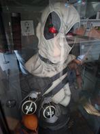 Sideshow life-size bust deadpool white, Ophalen of Verzenden, Zo goed als nieuw