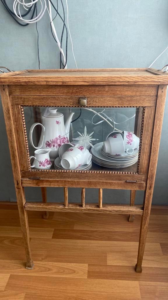 Antieke theekastje, Gebruikt, Ophalen of Verzenden, Glas, 25 tot 50 cm