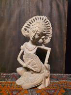 Balinese danseres houtsnijwerk, Antiek en Kunst, Kunst | Beelden en Houtsnijwerken, Ophalen of Verzenden