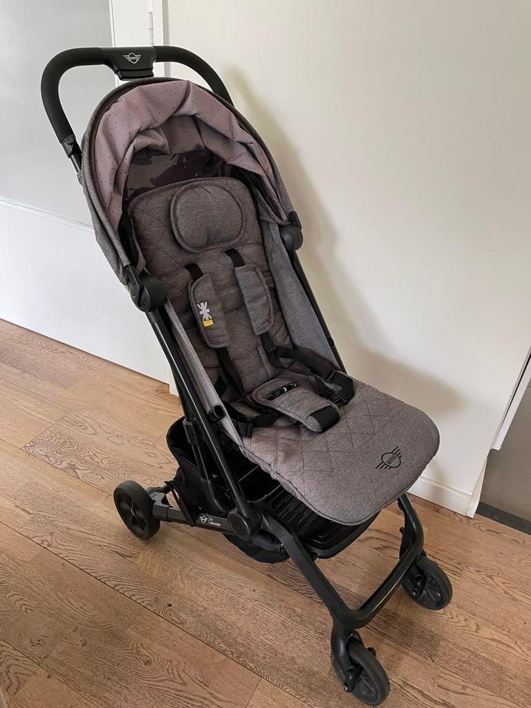 Easywalker MINI buggy XS Soho grey, Kinderen en Baby's, Buggy's, Ophalen, Zo goed als nieuw