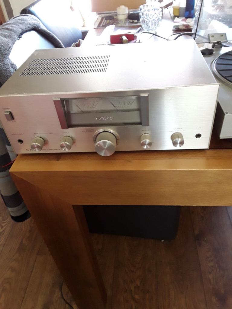Aangeboden Akai platenspeler en Sony TA212 versterker, Audio, Tv en Foto, Versterkers en Receivers, Ophalen, 60 tot 120 watt, Sony
