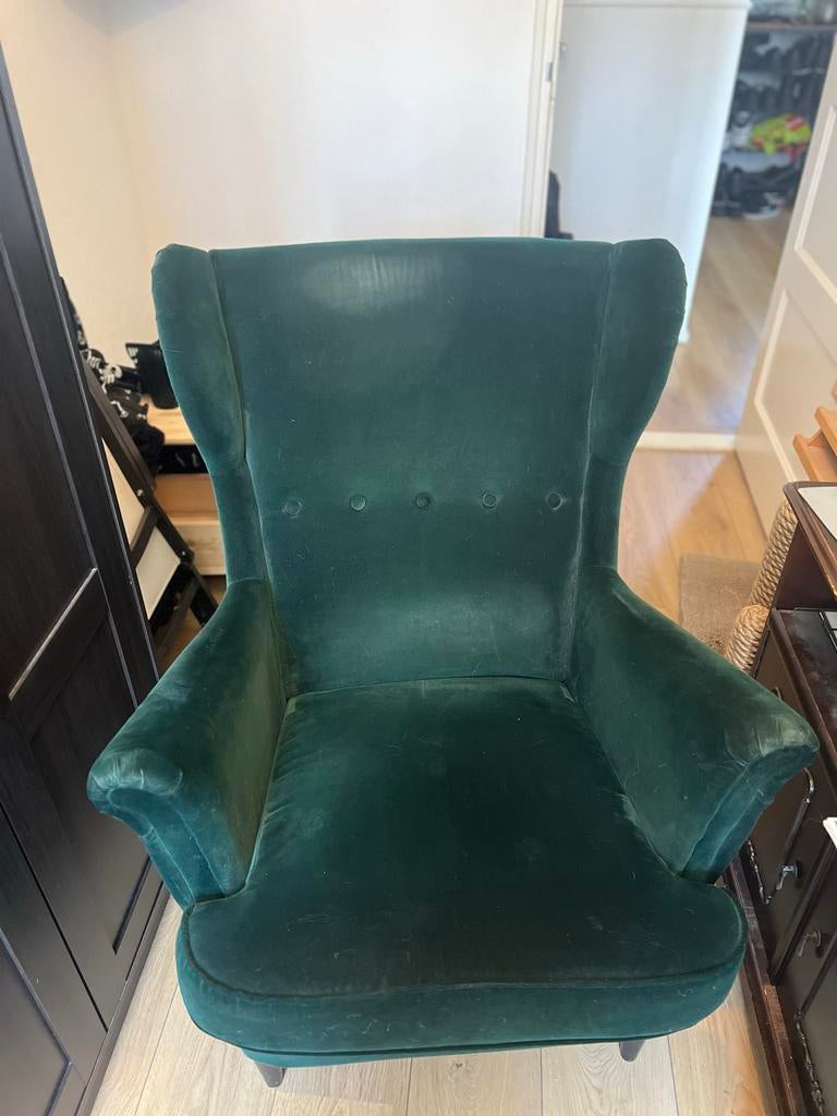 Ikea Strandmon donkergroen fluwelen stoel, Huis en Inrichting, Stoelen, Ophalen, Gebruikt, Overige kleuren, Ikea