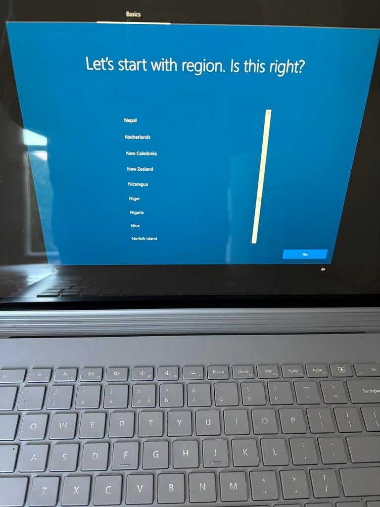 Microsoft Surface Book 2 i7 16GB RAM 256GB SSD 13 inch, Computers en Software, Windows Laptops, Gebruikt, 13 inch, Minder dan 2 Ghz