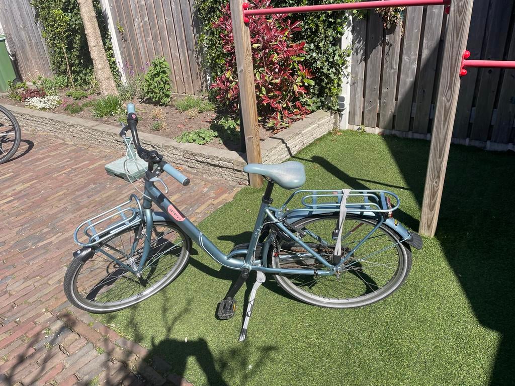 Batavus meisjesfiets 26 inch - Prima staat met gebruiksspore, 26 inch of meer, Gebruikt, Velgrem, Ophalen of Verzenden