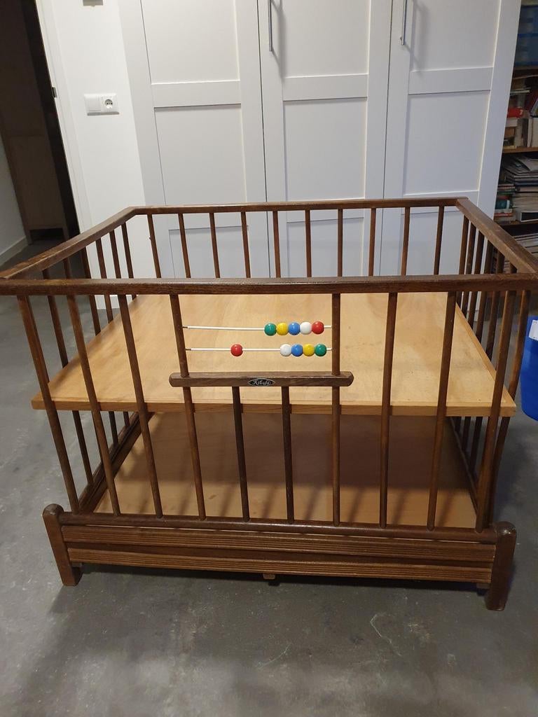 Baby box, Kinderen en Baby's, Boxen, Ophalen, Zo goed als nieuw, In hoogte verstelbaar