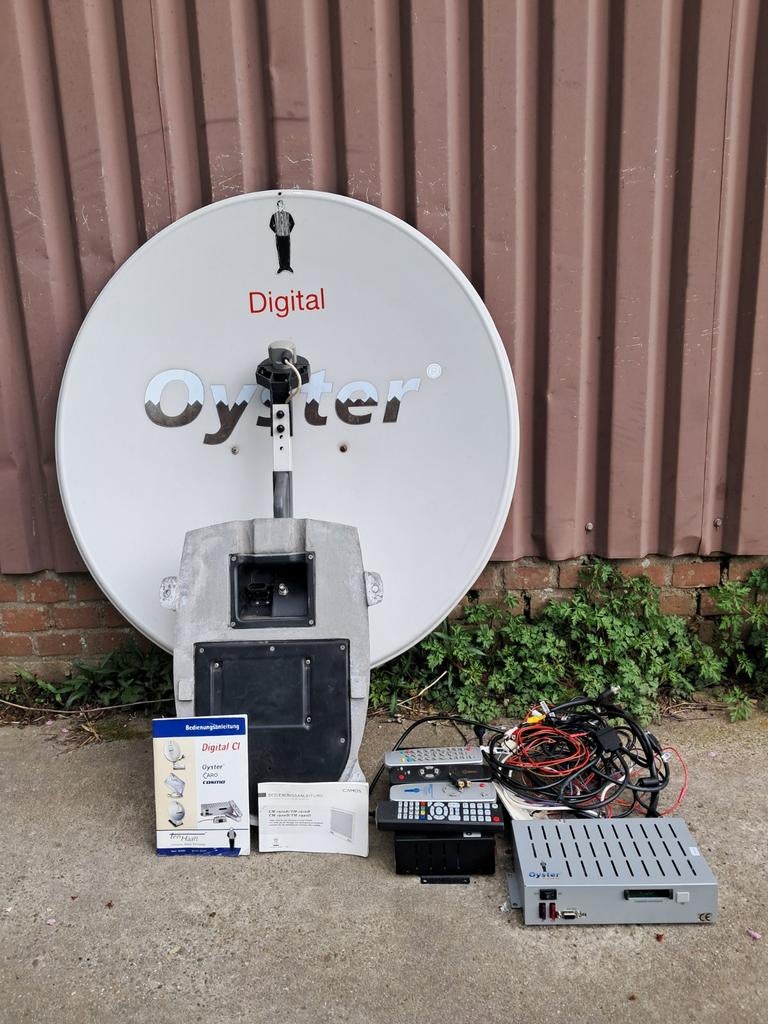 Schotelantenne complete set. Merk oyster, Ophalen of Verzenden