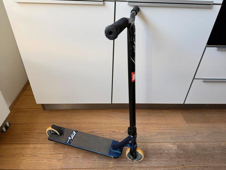 Blunt KOS S6 Heist freestyle scooter stuntstep step, Fietsen en Brommers, Steps, Gebruikt, Gewone step, Ophalen