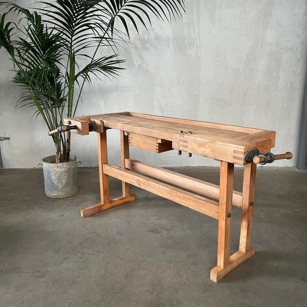 Kleine timmermanswerkbank, oude werkbank, dressoir, Ophalen